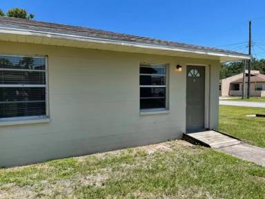 Main picture of 845 Shirley Ann Trl