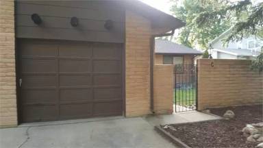 Main picture of 957 Roxwood Ln