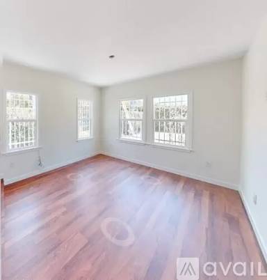 Main picture of 1167 N Berendo St