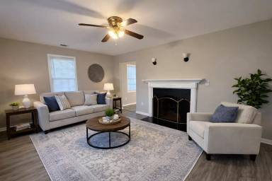 Main picture of 5641 Austell Powder Springs Rd