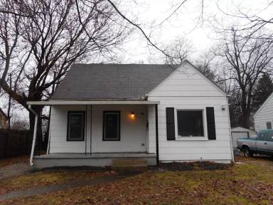 Main picture of 2424 Holt Ave