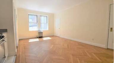 Main picture of 13 W 25th St