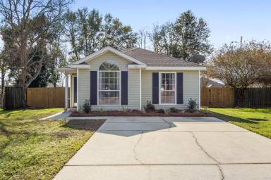 Main picture of 618 Westchase Ct S