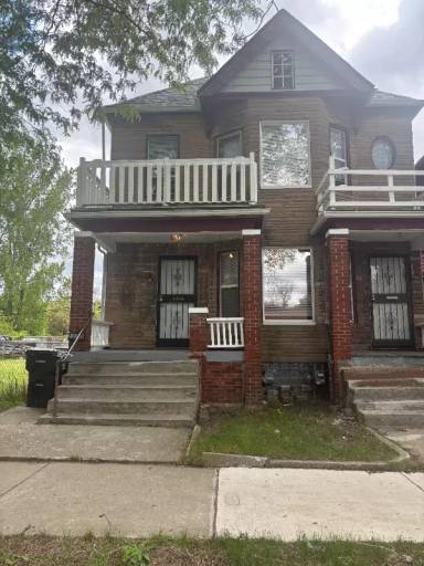 Main picture of 2247 Canton St