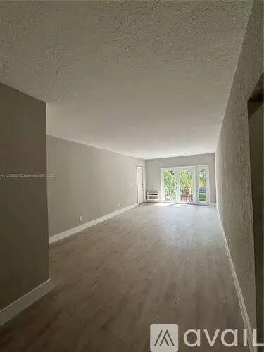 Main picture of 1075 101st St