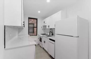 Main picture of 3751 86th St
