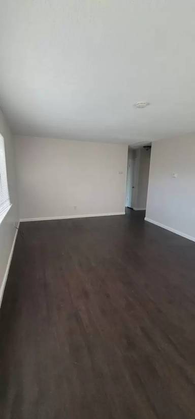 Main picture of 120 Westwood St