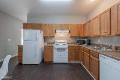 Main picture of 1044 Gun Club Rd NW