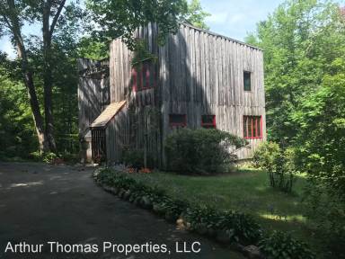 Main picture of 126 Hall Rd