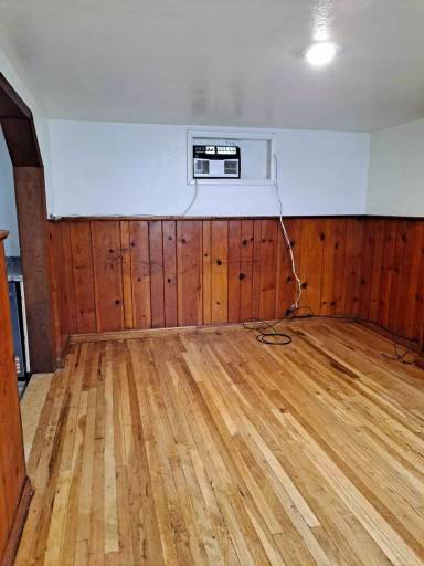 Main picture of 431 W Grant Ave