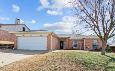 Main picture of 10609 Cobblestone Dr