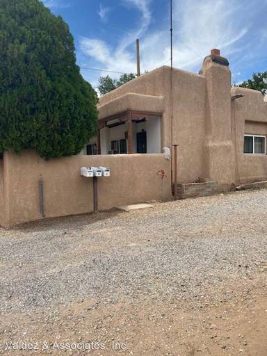 Main picture of 1105 Hickox St