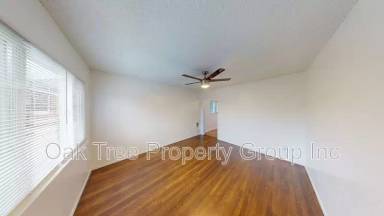 Main picture of 1648 Russell St