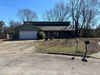 Main picture of 8713 Harvard Dr