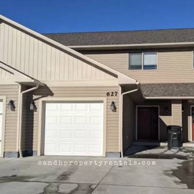 Main picture of 627 Presidents Pl