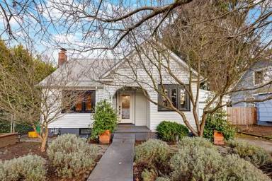 Main picture of 8606 N Seward Ave