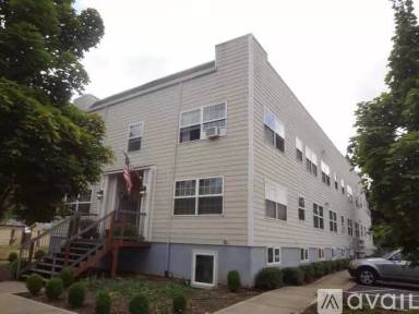 Main picture of 1200 E 4th St