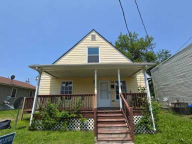 Main picture of 1302 N 28th St