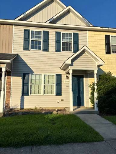 Main picture of 6005 Grandeur Ave