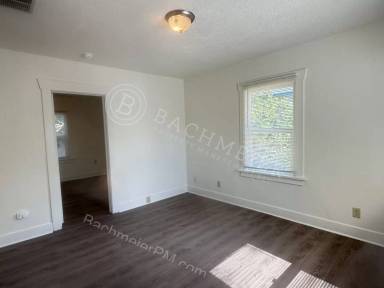Main picture of 720 SW 5th St