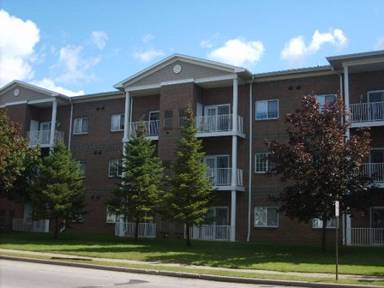 Main picture of Summit Square