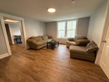 Main picture of 758 Locust St