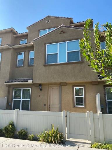 Main picture of 1415 Santa Diana Rd
