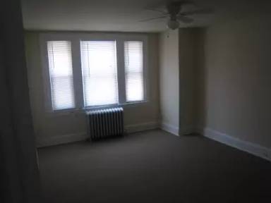 Main picture of 736 E Haines St