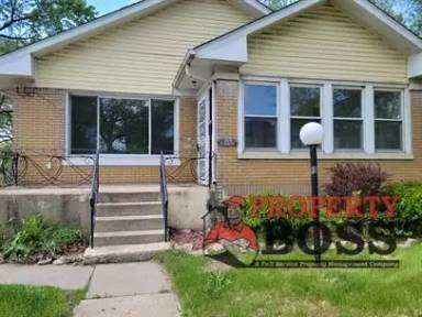 Main picture of 824 Tyler St
