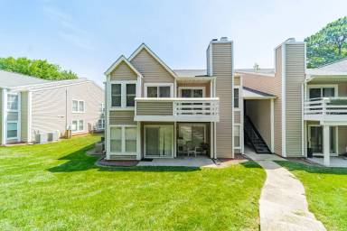 Main picture of 9629 Vinca Cir