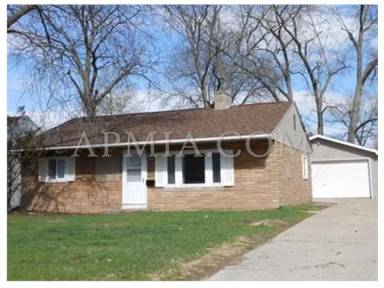 Main picture of 3711 Kencrest Dr NE