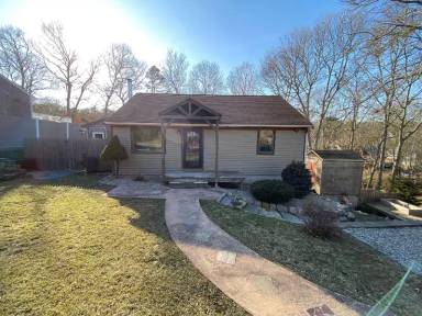 Main picture of 8 Radcliff Rd