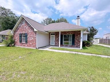 Main picture of 18490 Perkins Oak Rd