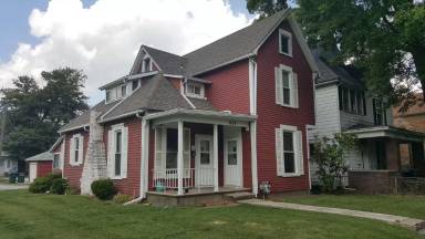 Main picture of 804 W Ashland Ave