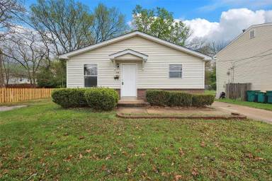 Main picture of 828 Bell Ave