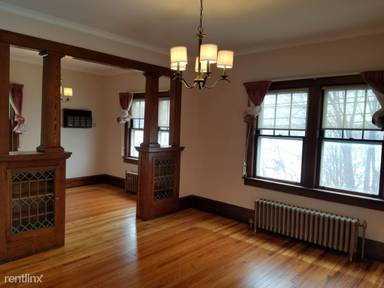 Main picture of 75 Parsonage St