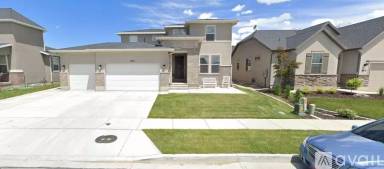 Main picture of 1626 W Maple Shade Ln