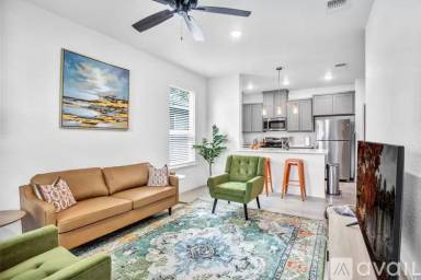 Main picture of 2302 Ocean Ave