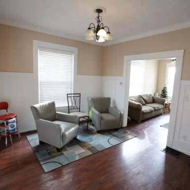 Main picture of 1432 Cass Ave SE