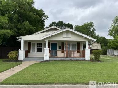 Main picture of 2809 Carter Ave