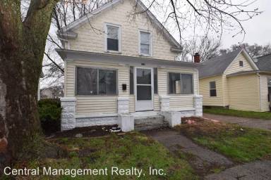 Main picture of 308 E 9th St