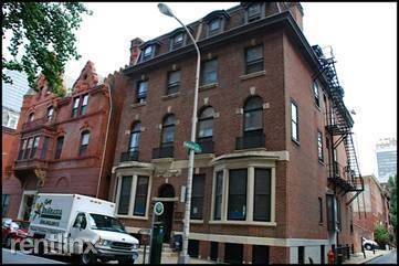 Main picture of 115 S 21st St