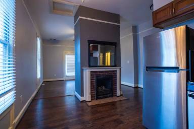 Main picture of 789 Lake Ave NE