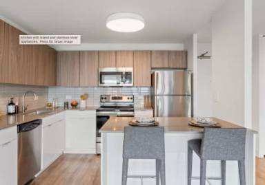 Main picture of 1787 N Wells St