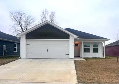 Main picture of 616 Short Leaf Ln