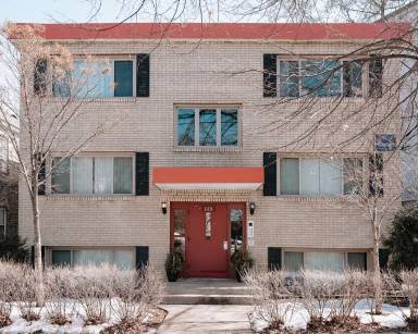 Main picture of 1115 Main St NE