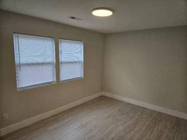 Main picture of 2044 Sandy Ford Rd