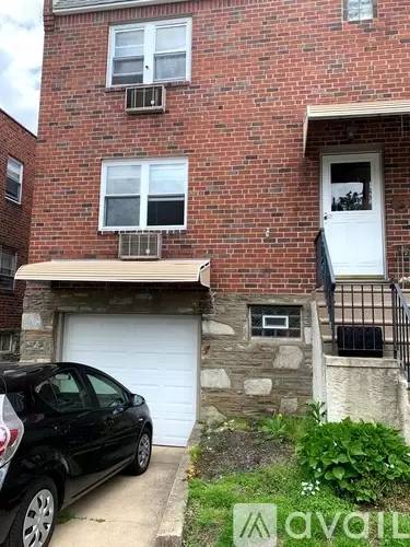 Main picture of 5912 Houghton St