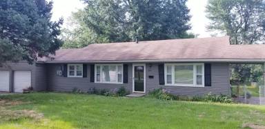 Main picture of 927 E Walnut St