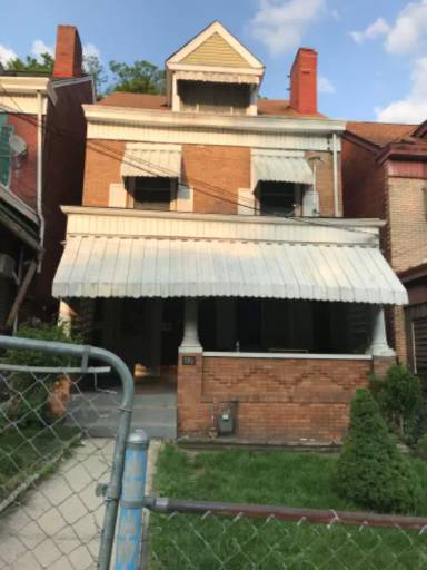 Main picture of 146 Robinson St